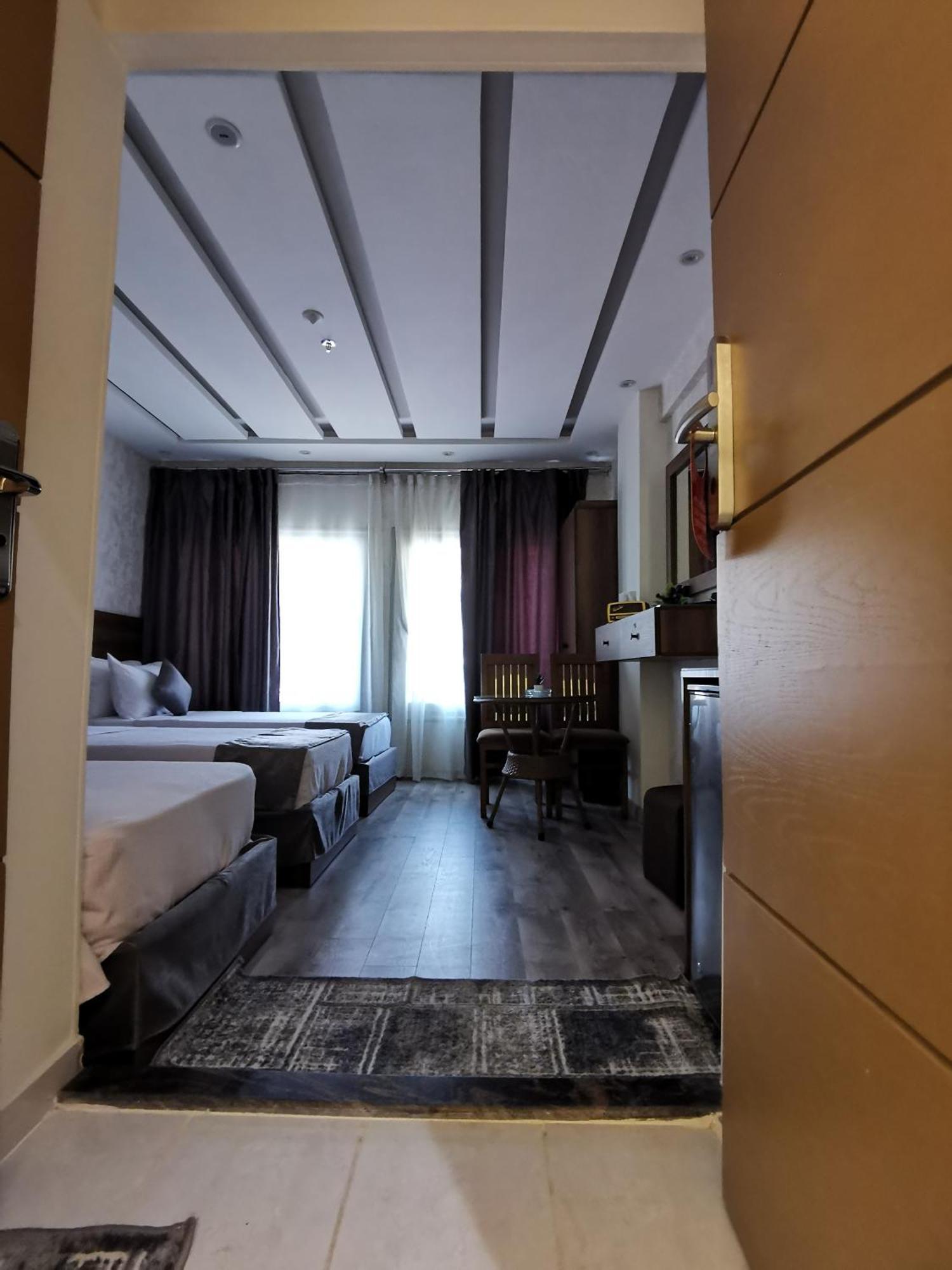 Swiss Downtown Hotel 3*